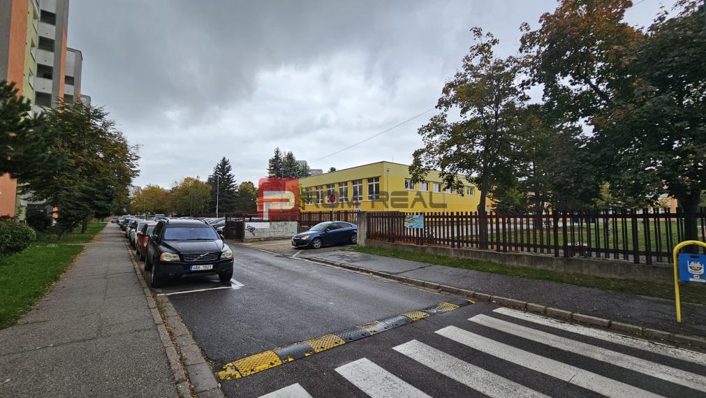 Na predaj 2 izbový byt Rajčianska - výhodná investícia