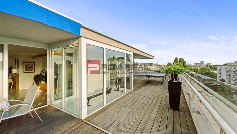 Veľkometrážny 5-izbový PENTHOUSE s PANORAMA výhľadom BA 🌇