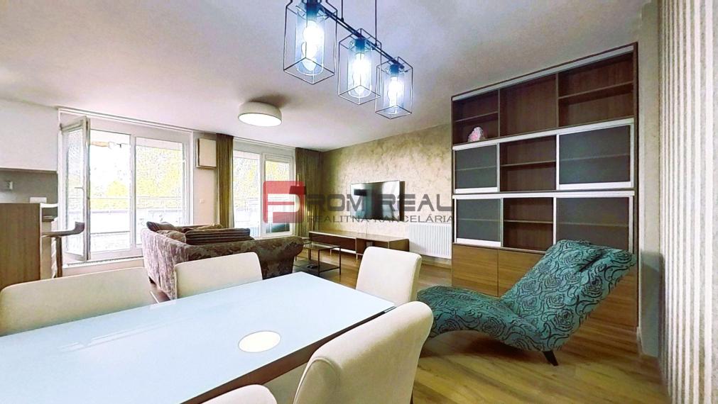 Veľkometrážny 2-izbový PENTHOUSE s PANORAMA výhľadom BA 🌇