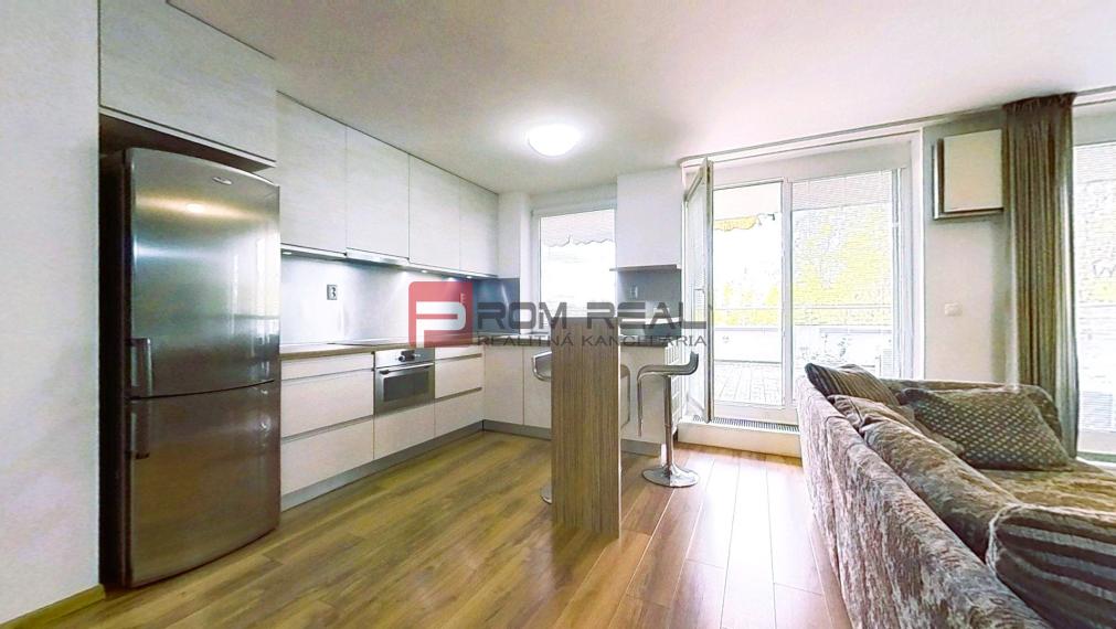 Veľkometrážny 2-izbový PENTHOUSE s PANORAMA výhľadom BA 🌇