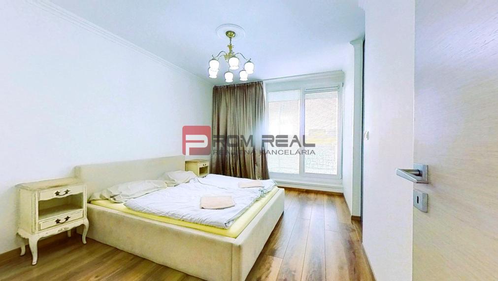 Veľkometrážny 2-izbový PENTHOUSE s PANORAMA výhľadom BA 🌇