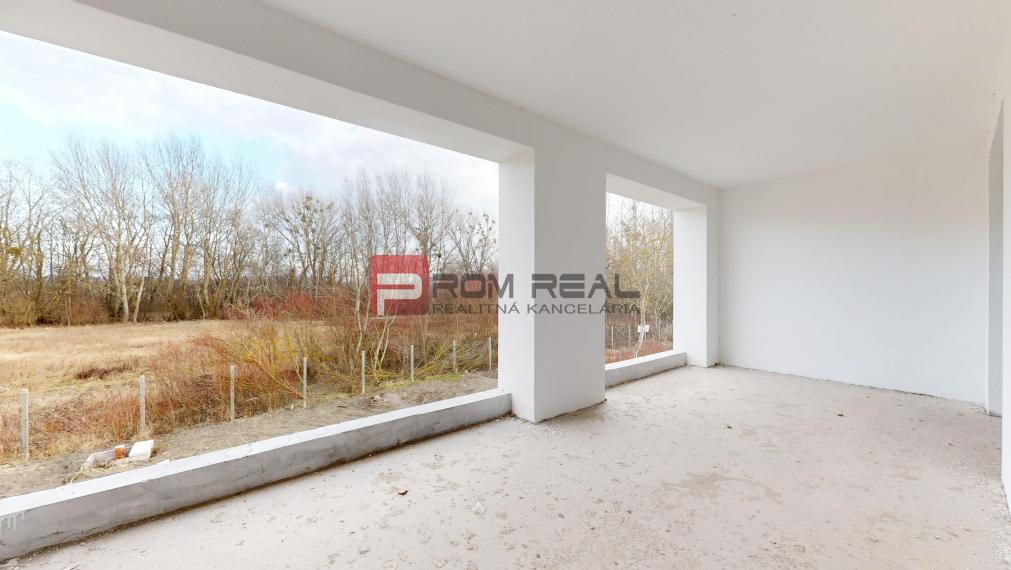 3D obhliadka - 5-izbový rodinný dom kúsok od Dunajskej Stredy