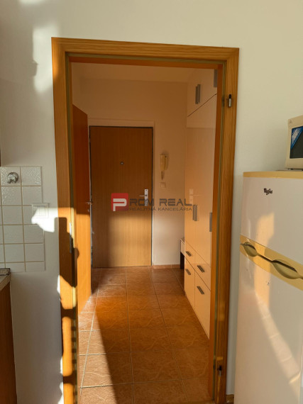 Exkluzivne Prenájom 1 izbový byt v KOPRIVNICI Dúbravka 3.p.