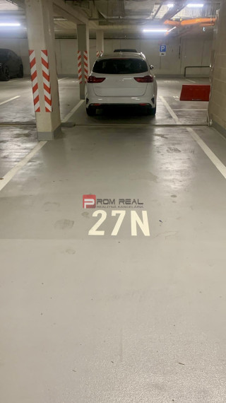 Parkovacie státie v garáži stavby Magnolia 3 na ulici Hraničná