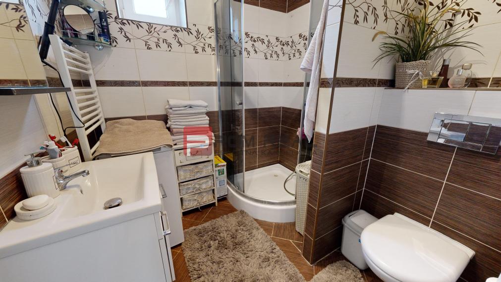 4-izbový rodinný dom s veľkým pozemkom v obci Igram