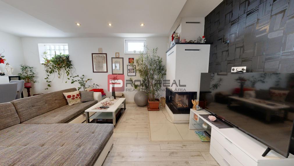 4-izbový rodinný dom s veľkým pozemkom v obci Igram