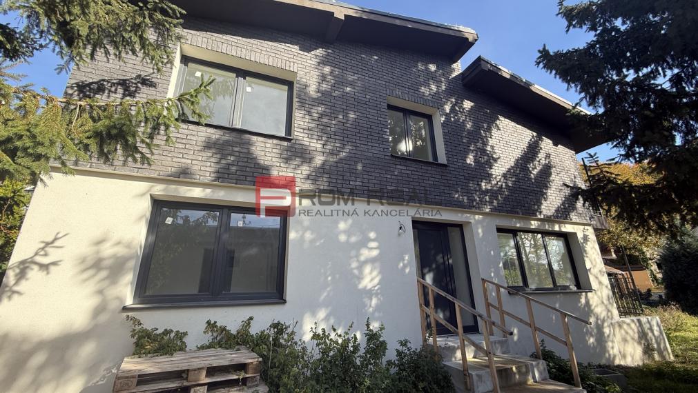 Úplne nový skolaudovaný dom v Slnečnom údolí Limbach 🌄