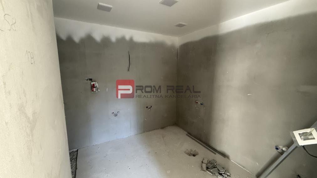 Úplne nový skolaudovaný dom v Slnečnom údolí Limbach 🌄