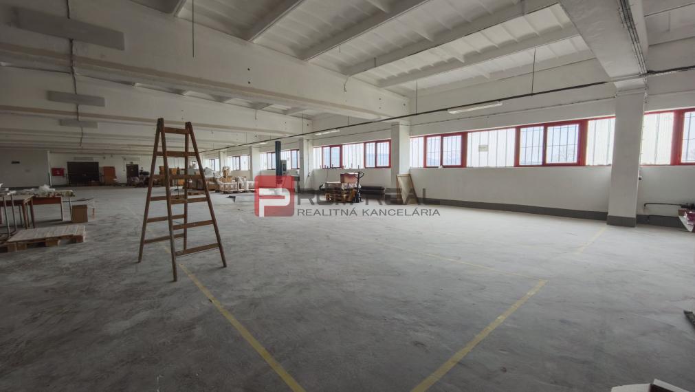 Prenájom výrobnej haly vo Vinosadoch