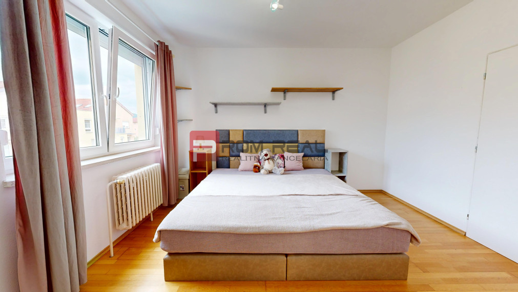 REZERVOVANE 3 izbový byt s parkovacím miestom na predaj