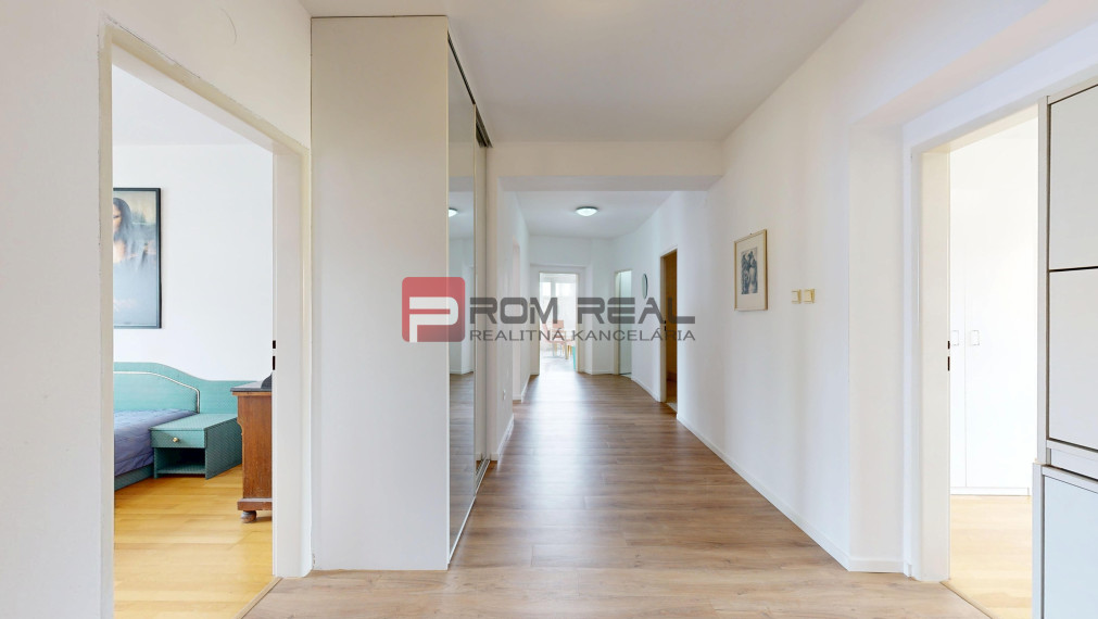 REZERVOVANE 3 izbový byt s parkovacím miestom na predaj