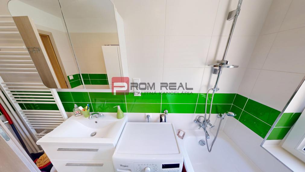 PRENÁJOM - 3i byt v obci Nová Bošáca