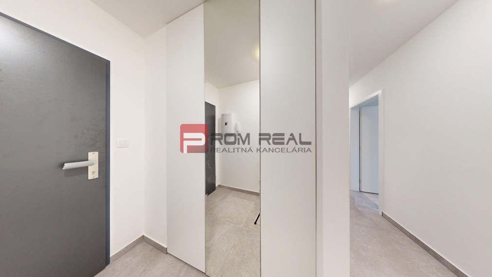 Na prenájom 2 izbový byt Ivanka pri Dunaji s parkovaním