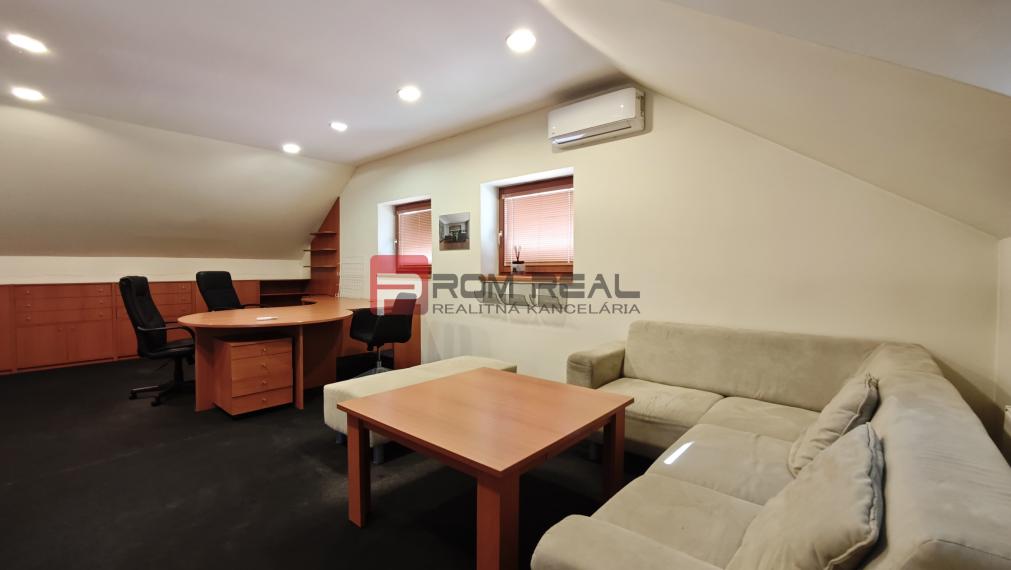 Výrobný priestor ideálny pre stolársku výrobu