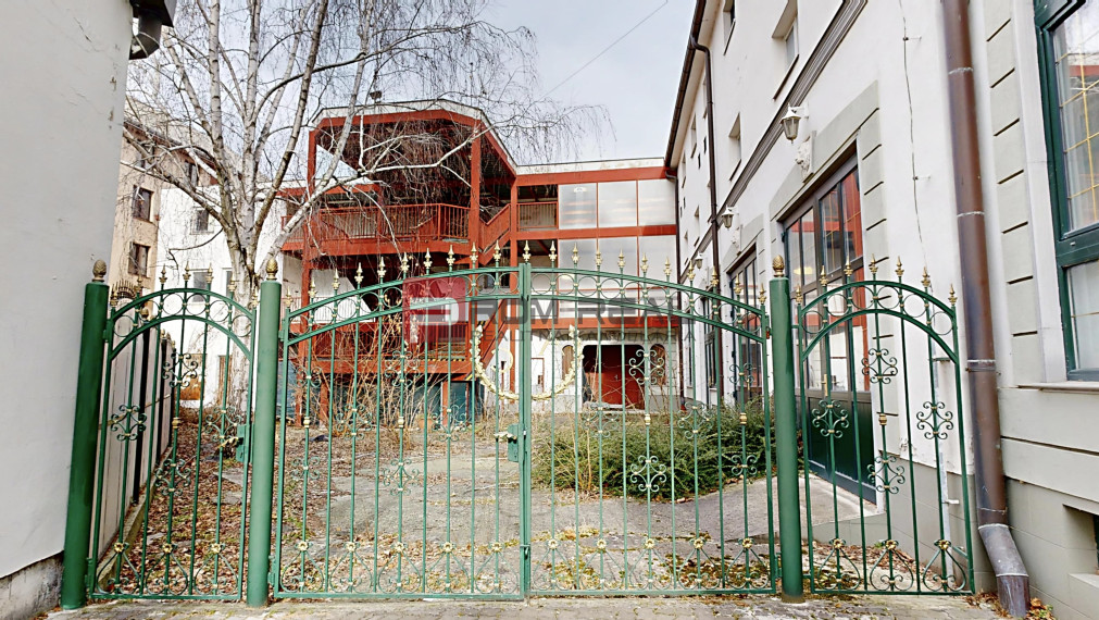 EXKLUZÍVNA INVESTÍCIA: MULTIFUNKČNÁ BUDOVA NA PREDAJ, TRNAVA