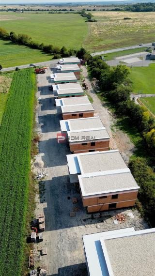 4-izbový mezonet so záhradou v projekte PRI KAPLNKE – Dubová, Malé Karpaty