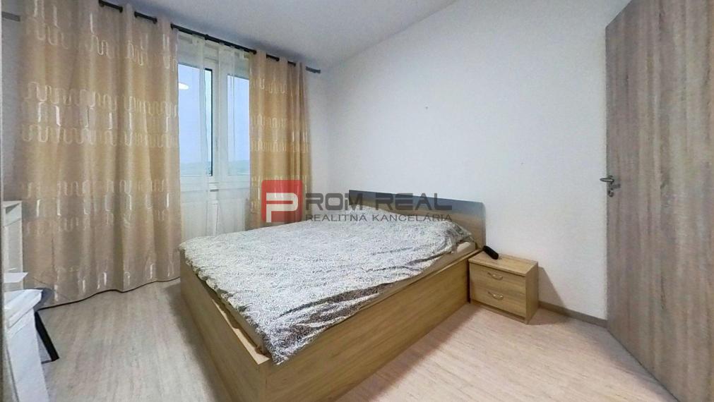 PRENÁJOM 3-izbový byt Ovocné sady BA Ružinov parking v cene