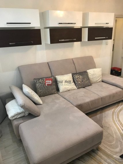 PRENÁJOM, 1i Byt,  Svätoplukova ulica, Pezinok