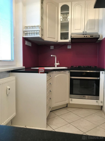 PRENÁJOM, 1i Byt,  Svätoplukova ulica, Pezinok