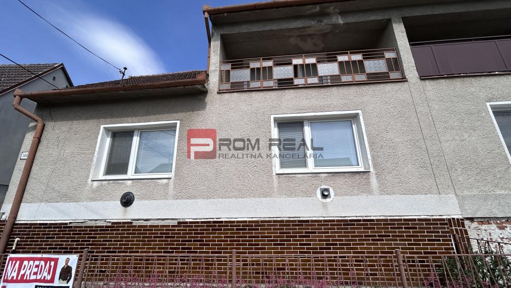 PREDAJ - Rodinný dom v meste Gbely