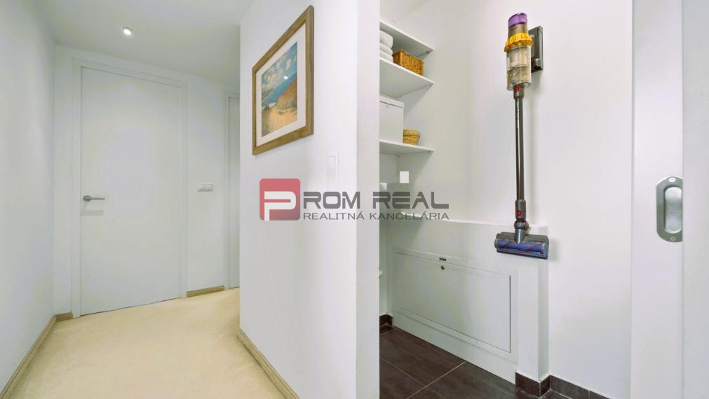 Veľkometrážny 5-izbový PENTHOUSE s PANORAMA výhľadom BA 🌇