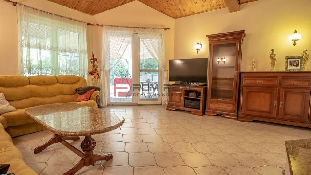 7-izbové sídlo v lyžiarskom raji⛷️v srdci Slovenska ❤️