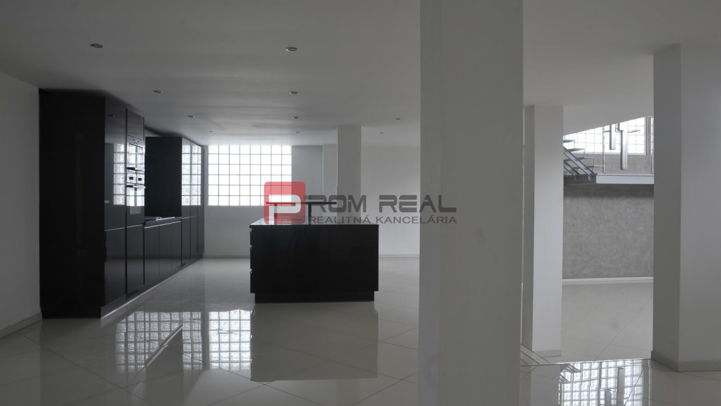 Unikátna TOP Vila  BA Lamač - Bývanie Firma Ateliér Galéria