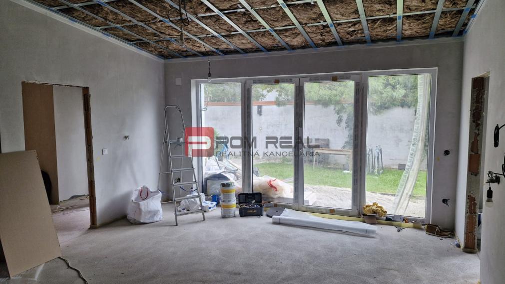 PRENÁJOM 2-izbový RD Deutsch Jahrndorf skvelá dostupnosť BA