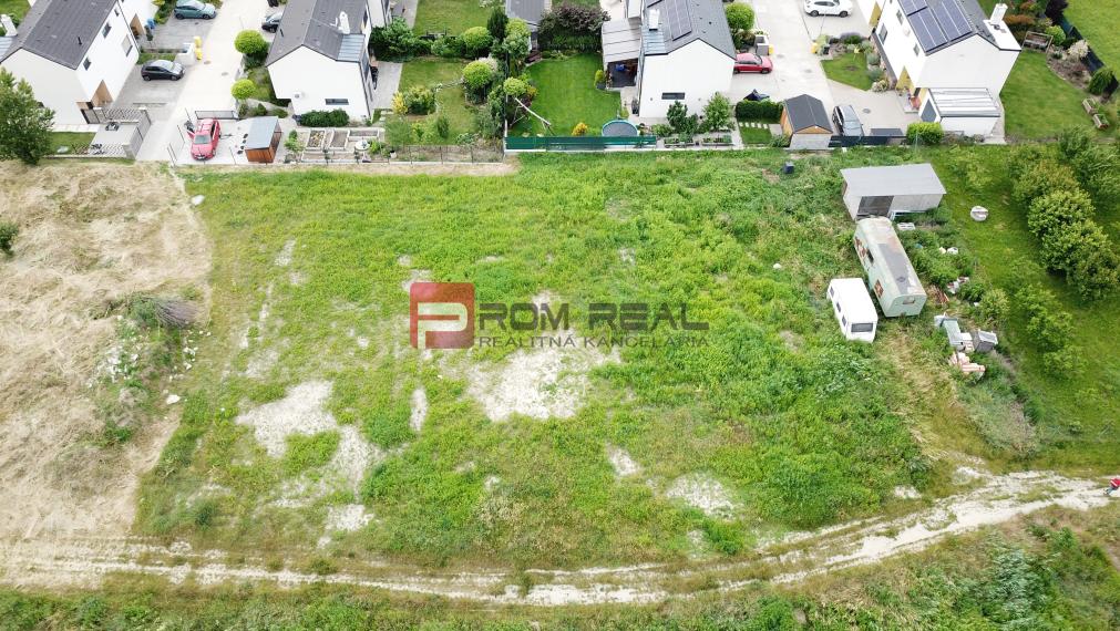 Pozemok Marianka 800 m2 super cena