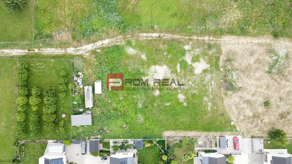 Pozemok Marianka 800 m2 super cena