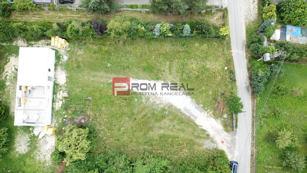 Najlukratívnejší pozemok 1618 m2 pre tých, čo vedia, čo chcú