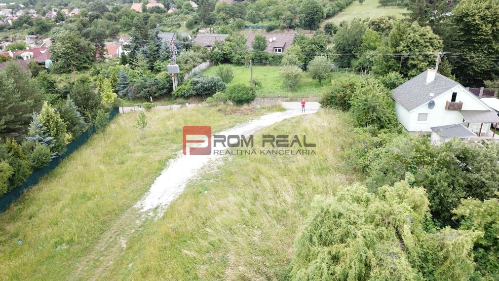 Najlukratívnejší pozemok 1618 m2 pre tých, čo vedia, čo chcú