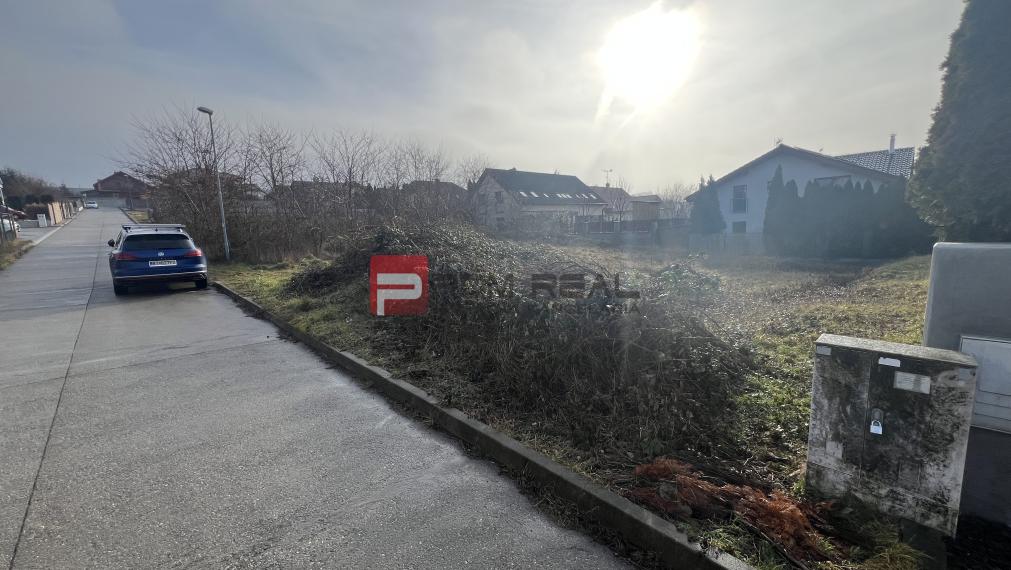 Pripravujeme do ponuky - Lukratívny pozemok centrum Stupavy