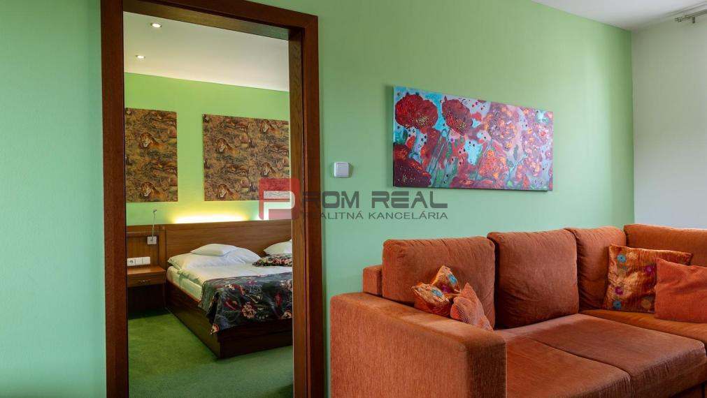 PREDAJ B&B Hotel v Starom meste - škola, centrum medicíny