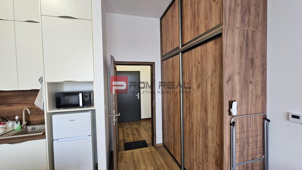 Na prenájom pekný svetlý zariadený byt Ivanka pri Dunaji