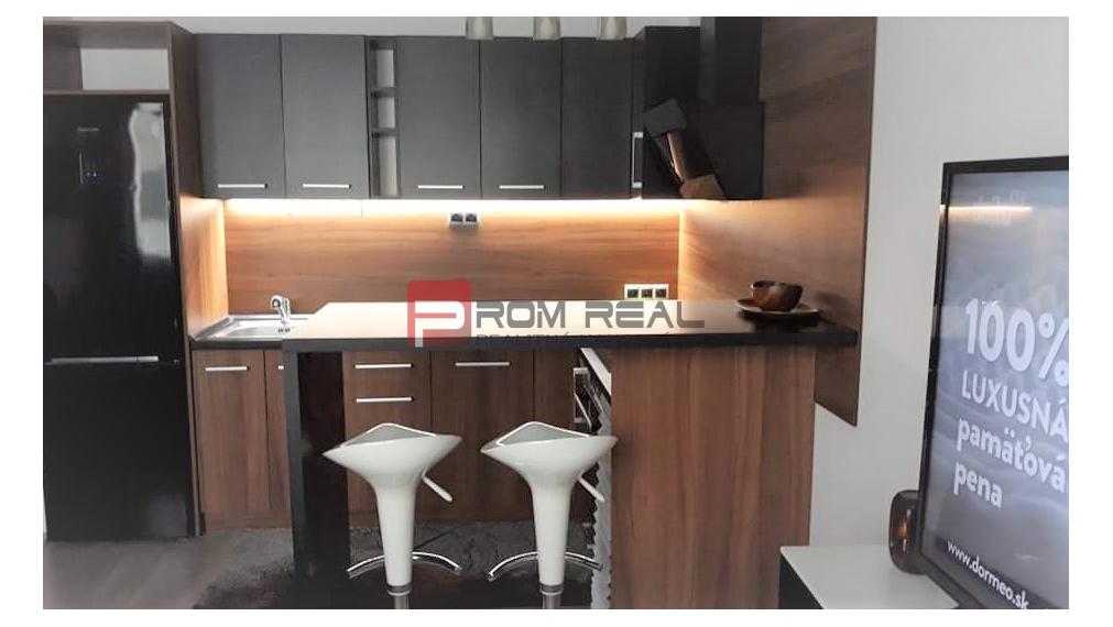 Exkluzívne na prenájom krásny svetlý, moderný 2 izb. byt s parkovaním vo Hviezdoslavove