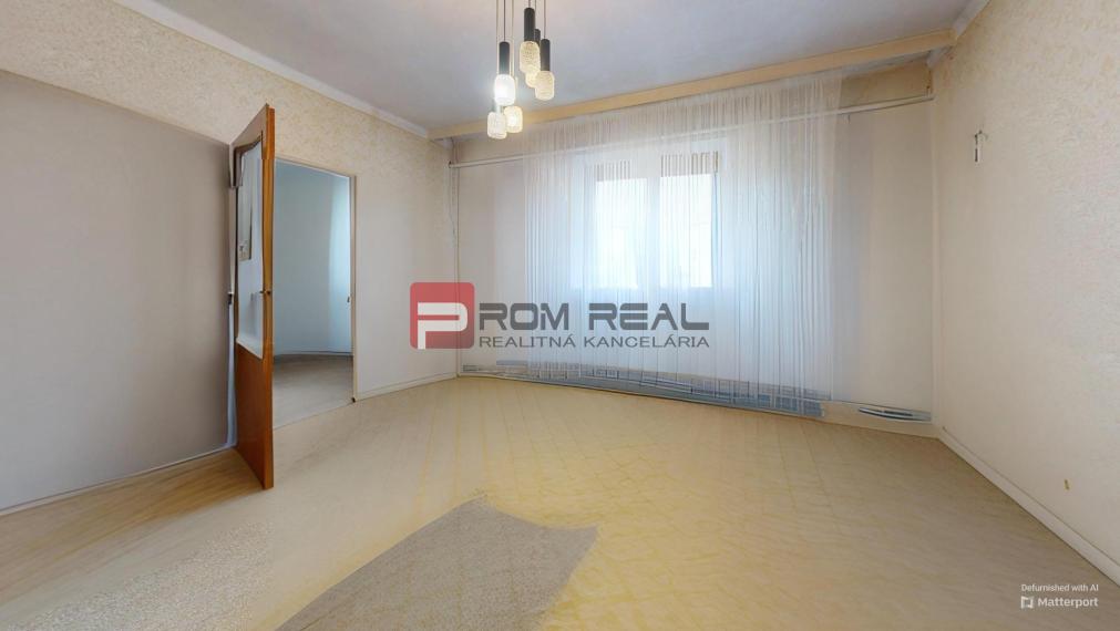 Rodinný dom Pezinok pri centre, 5 izb., pekná záhrada, garáž