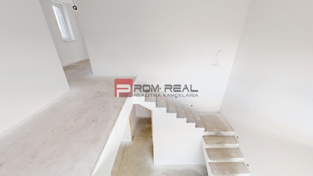 Veľký rodinný dom s úžitkovou plochou 222m2 novostavba Cífer