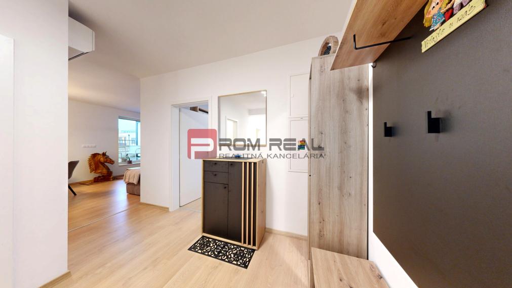 Prenájom 3i komplet zariadený byt s veľkou terasou, Modra