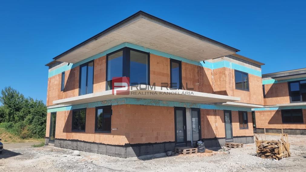 3-izbový byt (71 m²) s 2 park. miestami – Projekt PRI KAPLNKE, Dubová