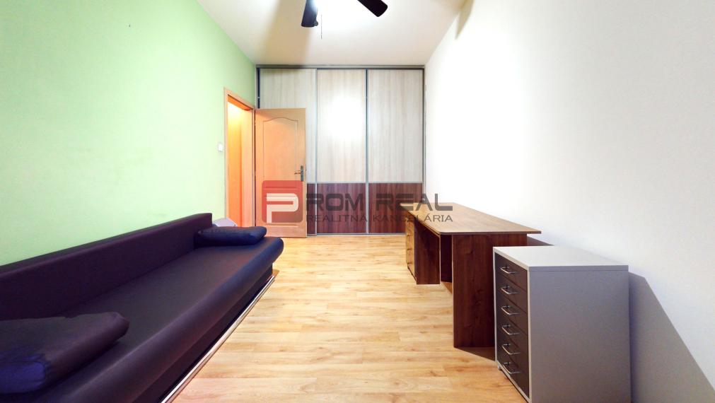 Prenájom 3i priestranný byt, 78 m2, Ružinov, Bratislava