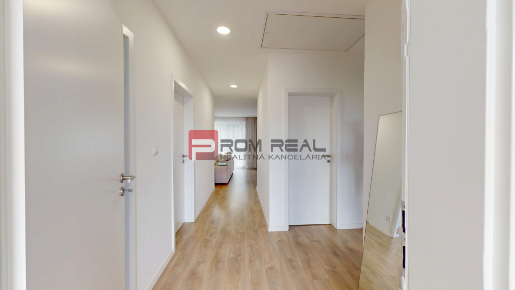 Moderný 4-izbový dom v Bernolákove