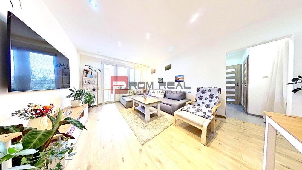 PRENÁJOM 3i byt 2 balkóny komplet zariad. Ružinov Bratislava