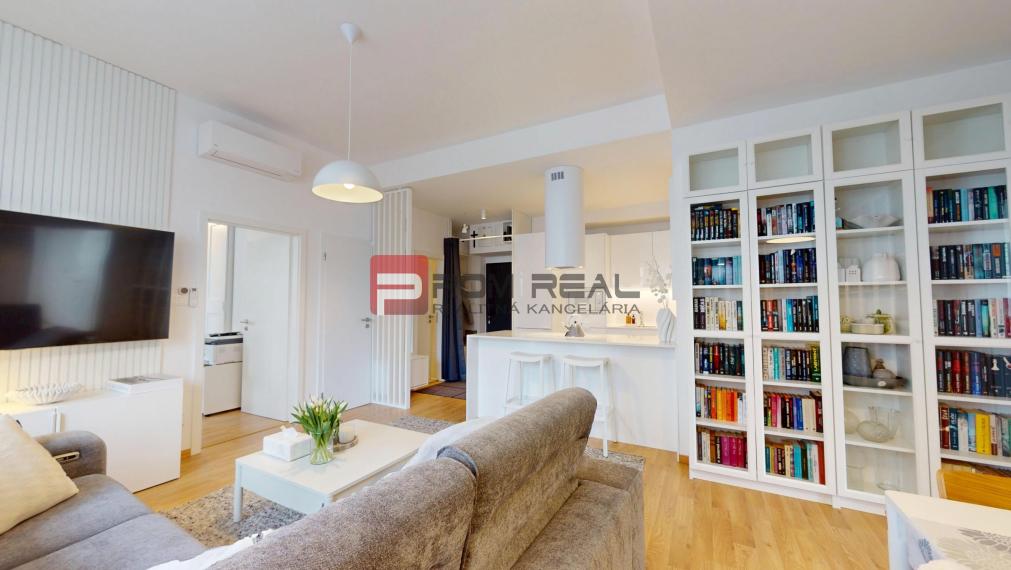 Kompletne zrekonštruovaný 3i byt v centre Bratislavy – Špitálska ulica