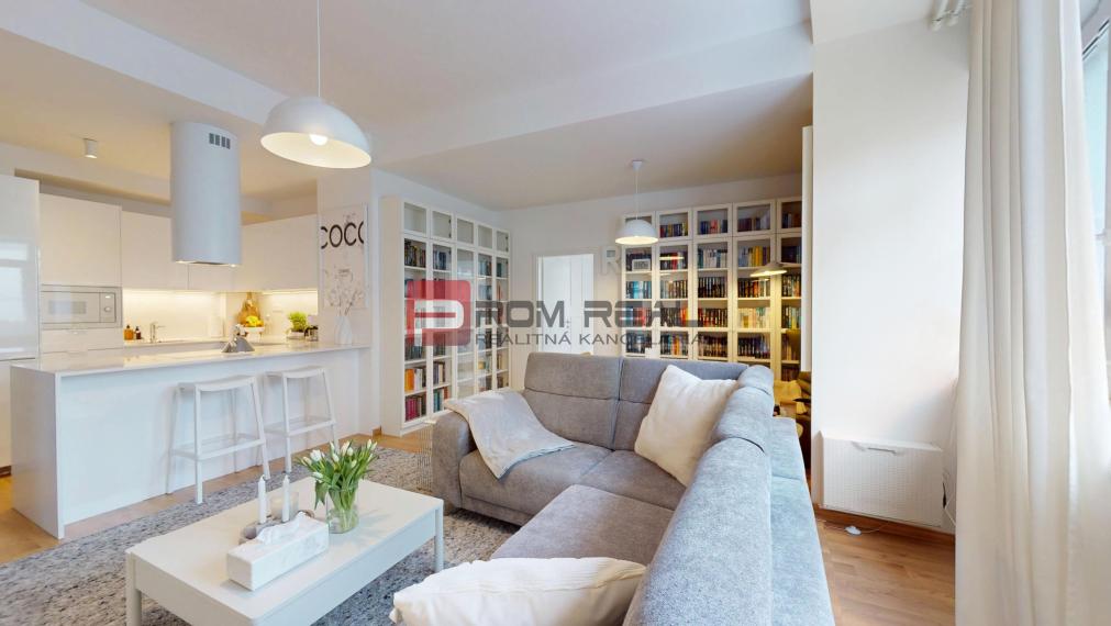 Kompletne zrekonštruovaný 3i byt v centre Bratislavy – Špitálska ulica