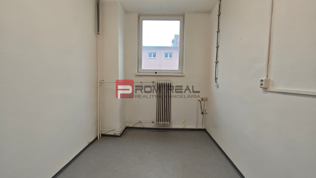 AMEX PARK - budova APB II - kancelária č. 2.05