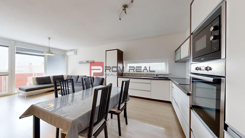 Na PRENÁJOM 2 izbový byt s balkónom a parkovacím miestom priamo pred vchodom, na sídlisku Muškát - Pezinok