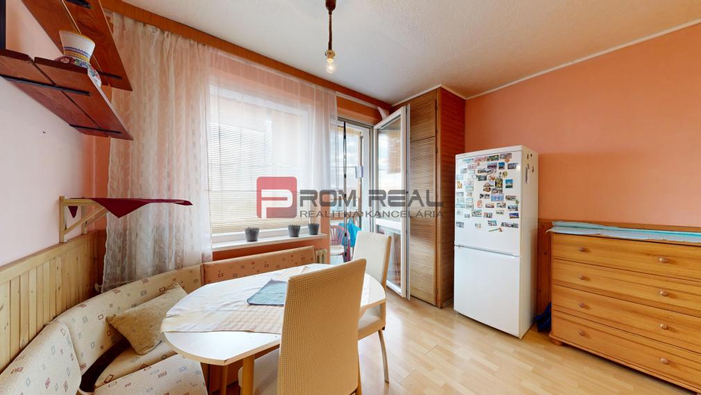 Na PREDAJ veľkometrážny 2 izbový byt s 2 balkónmi - Pezinok