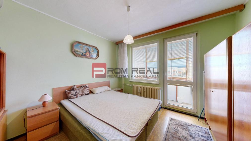 Na PREDAJ veľkometrážny 2 izbový byt s 2 balkónmi - Pezinok