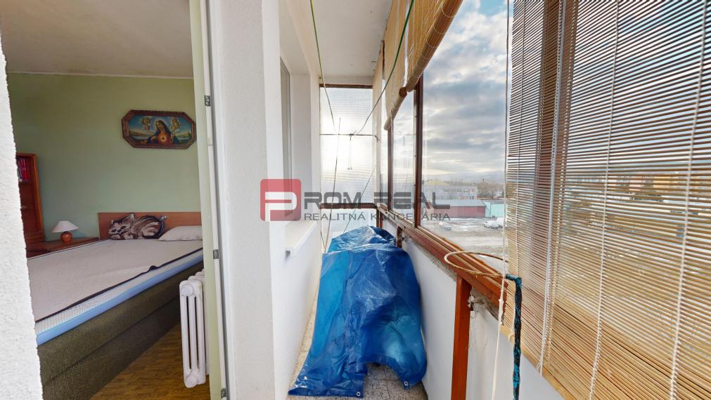 Na PREDAJ veľkometrážny 2 izbový byt s 2 balkónmi - Pezinok
